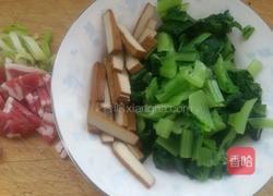豆干小白菜。的做法图解1