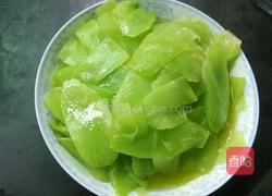 莴笋的做法图解1