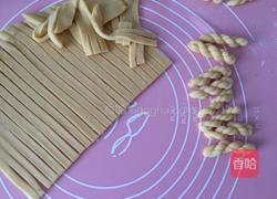 蛋奶小麻花的做法图解9