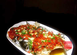 剁椒鱼头的做法图解4