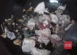 排骨鲜虾粥的做法图解7