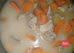 胡萝卜排骨汤的做法图解3