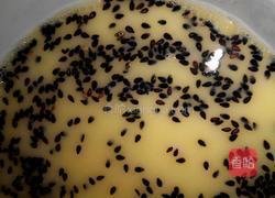 蛋羹黑白配的做法图解5