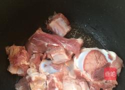 筒骨莲藕汤的做法图解1