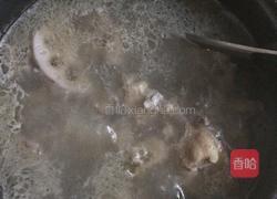 筒骨莲藕汤的做法图解4