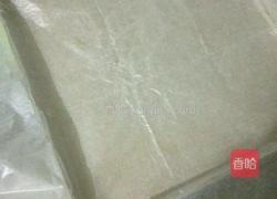 红丝绒蛋糕卷的做法图解1