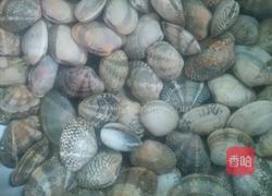 花蛤丝瓜油条汤圆的做法图解2