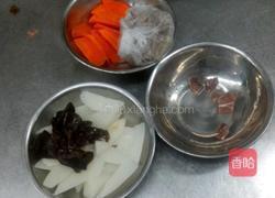 一品淮山煲的做法图解1