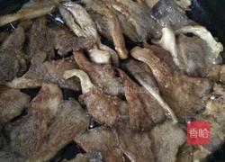 脆煎平菇的做法图解8