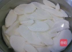 芹菜山药的做法图解1