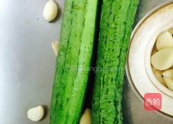 清炒丝瓜的做法图解1