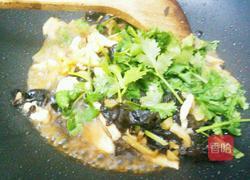 榨菜丝炒鸡胸脯肉的做法图解10