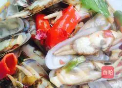 Illustration of how to make double pepper razor clams 7