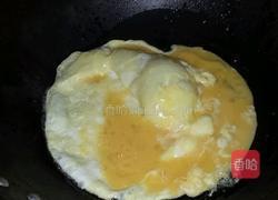 西红柿炒蛋的做法图解3
