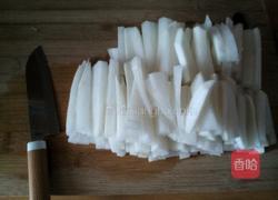 自制酸萝卜(宿舍必备)的做法图解1