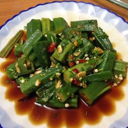 凉拌秋葵的做法[图]