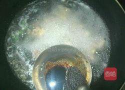 土豆鸭肉炖粉丝的做法图解1