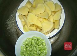 土豆鸭肉炖粉丝的做法图解3