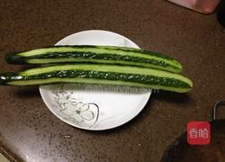 凉拌黄瓜的做法图解1