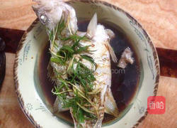 清蒸鲈鱼的做法图解7