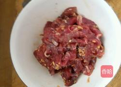 肉丝洋葱。的做法图解2