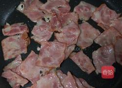 杏鲍菇炒培根的做法图解2