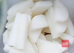 牛杂炖萝卜的做法图解2