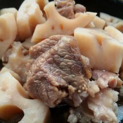 莲藕炖排骨的做法[图]