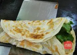 Illustration of how to make hand cakes 5