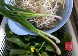 牛肉炒米粉的做法图解1