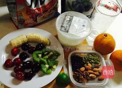 酸奶水果餐的做法图解1