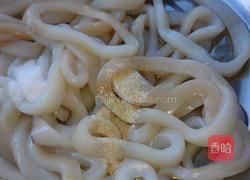 酥香鱿鱼圈的做法图解4