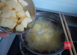 小米红枣苹果粥的做法图解4