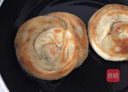 葱油饼的做法图解18