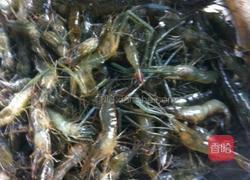 酱油籽虾的做法图解1