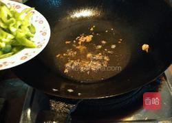 青椒炒肉丝的做法图解5