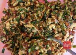 猪肉馅饼的做法图解1