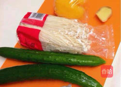 凉拌金针黄瓜的做法图解1