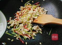 松子双椒鸡丝的做法图解6