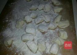 韭菜鸡蛋馅儿水饺的做法图解5