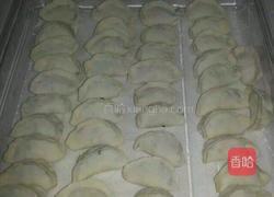 韭菜鸡蛋馅儿水饺的做法图解6