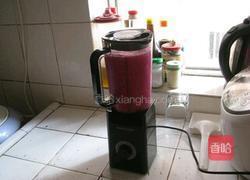 火龙果香蕉奶昔的做法图解3