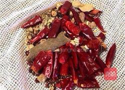 香辣鸭脖的做法图解2