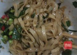 油泼面的做法图解8