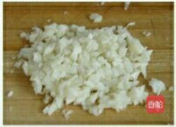 蒜蓉苋菜的做法图解2