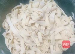 尖椒鸡蛋卤面的做法图解6