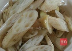 酸辣藕带的做法图解2