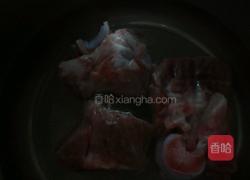 奶白菜猪骨汤的做法图解4