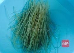 韭菜鸡蛋水饺的做法图解2