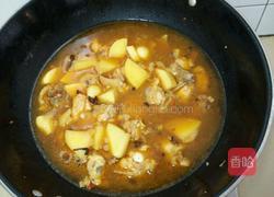 土豆烧三黄鸡的做法图解4